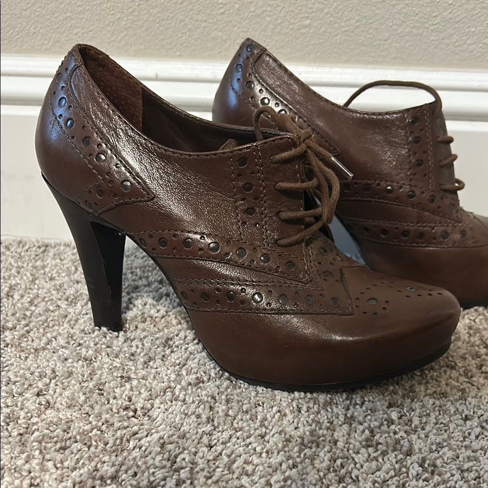 Brown Leather Women's Oxford Heels